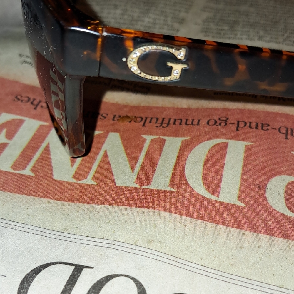 Guess Tortoise Shell Sunglasses - image 3